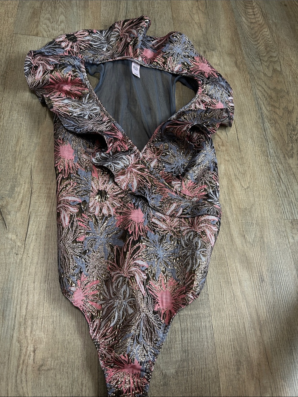 VS Textured Floral bodysuit in Pink & Blue
